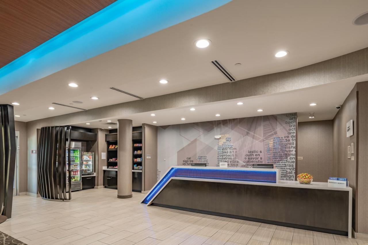Springhill Suites Dallas Central Expressway Εξωτερικό φωτογραφία