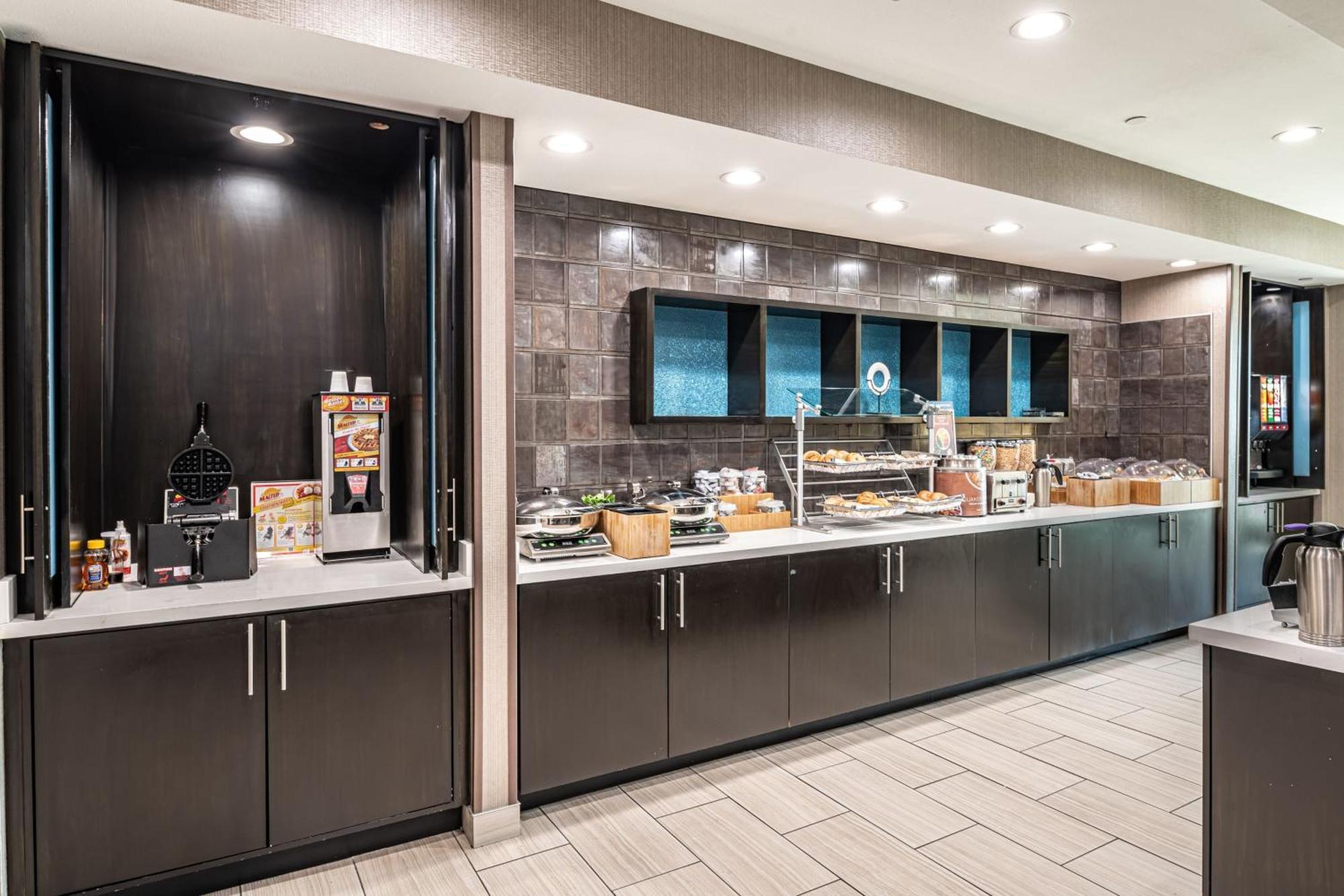Springhill Suites Dallas Central Expressway Εξωτερικό φωτογραφία