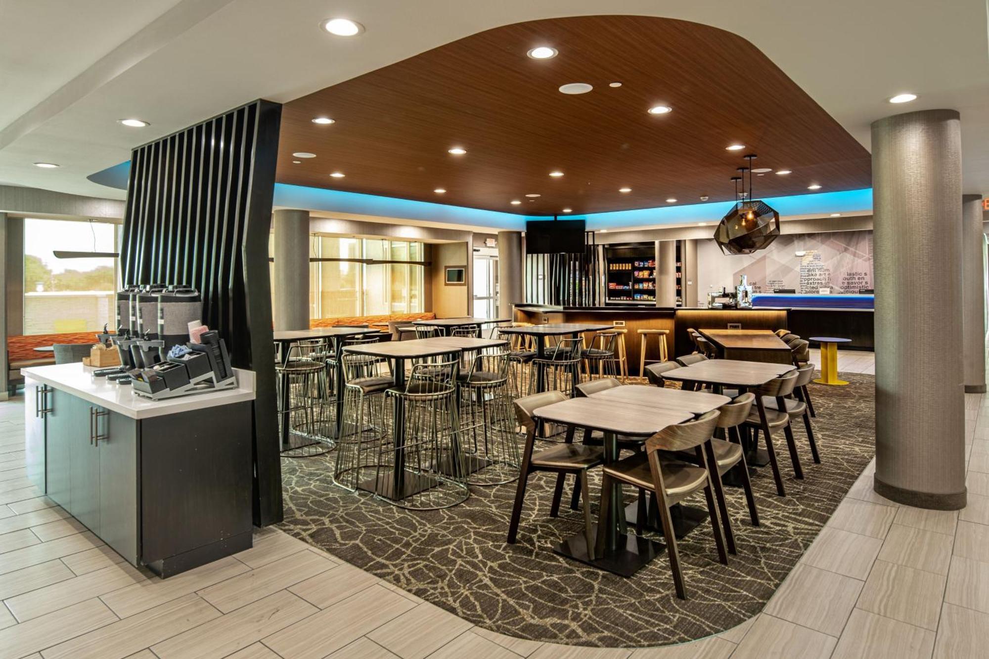 Springhill Suites Dallas Central Expressway Εξωτερικό φωτογραφία
