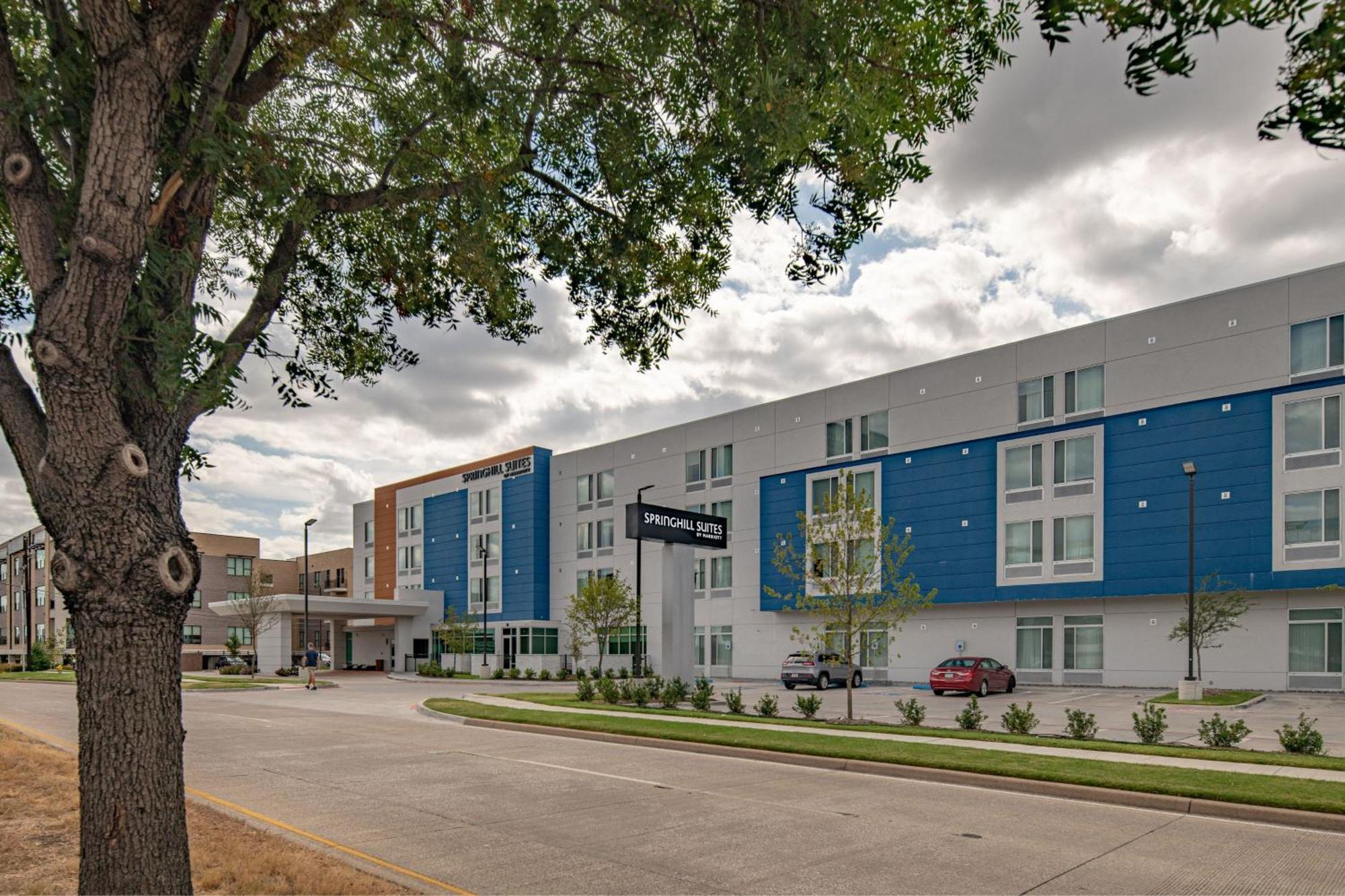 Springhill Suites Dallas Central Expressway Εξωτερικό φωτογραφία